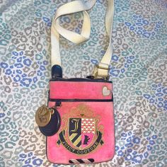 Vintage Blue Pink Juicy Couture Purse Handbag Crossbody Bag Velour Y2k Designer Pink Shoulder Bag With Mobile Phone Pocket, Pink Juicy Couture, Juicy Couture Purse, Bags Vintage, Juicy Couture Bags, Couture Bags, Juicy Couture, Cross Body Handbags, Purses And Handbags