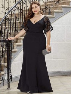 Sexy Plus Size Evening Dresses | Mermaid V neck with Lace Sleeves - Ever-Pretty US Beautiful Dresses Xl, Vestidos Plus Size 2022, Formal Dresses Long Curvy, Dress For Big Size Woman Prom, Formal Wear Size 16, Plus Size Hollywood Dresses, Simple Homecoming Dresses Plus Size, Night Dresses Party Big Size, Winter Gowns Formal Plus Size