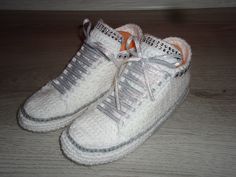 Wedding shoes women shoes This is a unique model of sneakers made of soft acrylic yarn made on a sock of wool. They are white and are very suitable as a wedding gift so the bride will be able to enjoy a unique gift made especially for her. They are made to order so you can ask for another color. Also I can write the name of the bride on the shoe if you like so do not hesitate to ask for your customized gift boots or simply glad your feet by giving them a soft warmth! If you have any questions pl Comfortable White Low-top Slippers, White Winter Slippers With Rubber Sole, Handmade White Slippers With Round Toe, White Round Toe Slippers As Gift, White Round Toe Slippers Gift, White Comfortable Slippers For Gift, Shoe Crochet, Wedding Shoes Women, Womens Costume