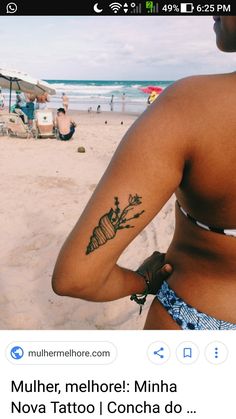 Beach And Flower Tattoo, Florida Tattoo For Women, Small Beach Tattoo, Vacation Tattoos, Seashell Tattoo, Small Beach Tattoos, Hawaii Tattoo, Beachy Tattoos, Shell Tattoo