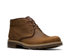 The Morris Peak chukka boot from Clarks is as practical as it is stylish. Made of responsibly sourced leather in a premium tumbled finish, this casual boot includes waterproof technology to keep your foot dry and thick rubber outsole that provides excellent traction. Chukka Boot, Clarks Originals, Hush Puppies, Boot Shop, Casual Boots, Chukka Boots, Technology, Boots, Leather