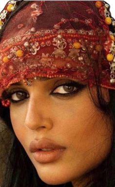 Beaded Headpiece, Boho Inspo, Indian Aesthetic, Arabian Nights, Feminine Aesthetic