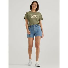 Take your go-to shorts up a notch this season with the Lee® Women's Legendary Seamed Short. With a unique set of pockets adorned with our vintage-style brass buttons, they bring a vintage feel that goes with everything. Made from a soft cotton blend with some extra stretch, enjoy the most comfortable short of the season in style. 99% Cotton, 1% Spandex. Sleek Blue. 16 W / 4 Inches (M). Casual Blue Relaxed Fit Shorts, Vintage Cotton Cargo Shorts For Summer, Retro Style Shorts With Relaxed Fit, Retro Relaxed Fit Shorts, Retro Jean Shorts With Pockets, Vintage Relaxed Fit Shorts, Blue Relaxed Fit Leisure Shorts, Retro Relaxed Fit Denim Shorts, Retro Shorts With Belt Loops