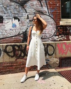 Awesome looking summer fashion ideas for women.  #fashion #summerfashion #womensfashion Mode Hippie, Global Dress, Mode Casual, Trend Fashion, Spring Summer Fashion