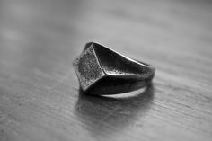 Classic style signet ring in the shape of a rhombus with a gunmetal finish. Made from stainless steel, so will never tarnish, nor will it be easily damaged. Lantern Ring, Green Lantern Ring, Mens Stainless Steel Rings, Handmade Silver Ring, Jewelry Workshop, Geometric Ring, Green Lantern, Silver Rings Handmade, Open Ring