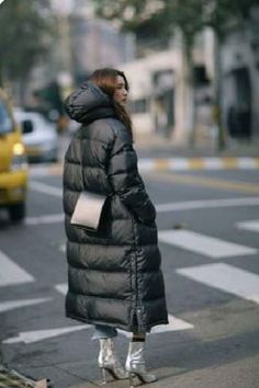 School In Winter, Street Style Winter, Fashion Weeks, Street Style Inspiration, Mode Inspo, Fashion Gallery