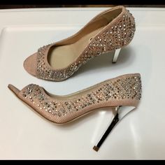 New Sparkles Blush Pink High Heels 4 Inches Great For Holiday Party Or Wedding Blush High Heels For Wedding, Pink Open Toe Heels For Wedding Guest, Elegant Pink Heels For Wedding Guest, Elegant Blush Heels For Wedding, Elegant Blush Wedding Heels, Blush Open Toe Evening Heels, Blush Open Toe Heels For Evening, Blush Round Toe Heels For Wedding, Pink Open Toe Glamorous Wedding Shoes