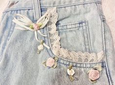 Lace Jeans, Embroidered Pocket, Mode Inspo, Dream Clothes, Fashion Sewing, Sewing Clothes, Cute Fashion, Upcycle Clothes, Look Fashion