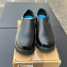 Dr Scholls Black Works Shoes, Non Slip Grease Dr Scholls Shoes, Velcro Shoes, Slip On Dress Shoes, Brown Loafers, Brown Leather Shoes, Moccasins Shoes, Leather Moccasins, Slip On Boots, Light Weight Shoes