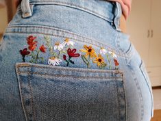 Mom Aesthetic Outfit, Grunge Fits, Funny Embroidery, Embroidery Bags, Embroidery On Clothes, Cute Embroidery