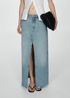 Denim skirt with frayed hem Moda Denim, Long Skirts For Women, Denim Style, Jeans Rock, Medium Blue, Denim Fashion, Skirt Length, Long Skirt, Festival Season