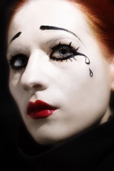 mime makeup Mime Face, Clown Face Paint, Circus Makeup, Fantasy Make-up, Pierrot Clown, Clown Faces, Pantomime