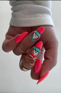 Coffin Nails Designs Summer, Fall Nail Polish, Nail Art Designs Summer, Nail Polish Trends, Geometric Nail, Almond Nails Designs, Trendy Nail Design, Cute Nail Art, Fall Nail