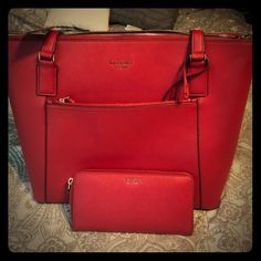 Brand New Everyday Red Kate Spade Shoulder Bag, Red Kate Spade Bag For Shopping, Kate Spade Red Bag, Red Kate Spade Purse, Red Kate Spade Shopping Bag, Kate Spade Tote Bag, Kate Spade Totes, Nylon Tote Bags, Bags Kate Spade