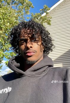 Somali men, Somali boys, Somali boy, beautiful Somali men #somali #somaliboys #somalimen #blackmen #melanin #somaliboy #blacklove #blackboys #african #africanmen #blackmensfashion, afro, afro hairstyles, 4c hair, type 4 hair, fine black men, black men street fashion Sawiro Profile Photo, Fine Indian Boys, Somali Men Clothing, Somali Hair, Somali Boys Pictures, African Guys, Somali Landscape