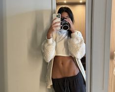 Closet Pictures, Balance Lifestyle, Work Balance, Aesthetic Post, Glamour World, University Outfit, Celebrity Facts, Fashion Funny, Tan Face