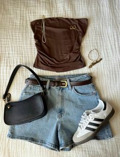 Virgo Rising Outfits, Spring Outfit Inspo For School, Outfit Ideas Png, Shopping Clothes, Cute Everyday Outfits, Cute Simple Outfits, Summer Fashion Outfits, Casual Style Outfits