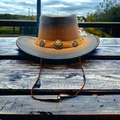 New Leather Cowboy Western Aussie Style Concho Distressed Faded Hat Chinstrap Main Product Features: Material: Made with High Quality split leather Leather Conchos for a vintage look  Australian western style hat Grommets in crown for ventilation Lightweight and comfortable Colour: Distressed light brown  Free chinstrap included (Removable) Measurement Small:-                     S        (55cm-56cm) Medium :-               M        (57cm-58cm) Large :-                     L             59cm XL :-                          XL           60cm 2XL :-                        2XL     (61cm-62cm) Package Includes:     1 x Hat Distressed Adjustable Hats For Country Events, Adjustable Distressed Hats For Country Events, Vintage Adjustable Hat Bands For Fall, Distressed Flat Brim Hat With Adjustable Fit, Distressed Adjustable Flat Brim Hat, Distressed Adjustable Country Hat Band, Rustic Adjustable Distressed Hat Bands, Rustic Adjustable Distressed Brown Hat Bands, Distressed Brown Adjustable Hat With Flat Brim