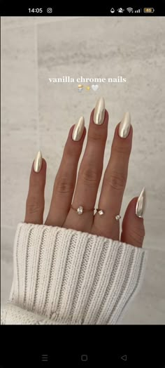 Ongles Beiges, White Chrome Nails, Her Nails, Classic Nails