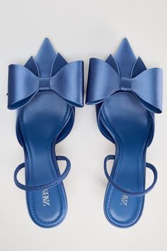 SATIN EFFECT HIGH HEEL SHOES - Blue | ZARA United States Blue Satin Heels, Blue Sandals Heels, Heel Sandals Outfit, Zara Heels, Heels Outfits, Bow Heels, Satin Heels, Blue Bow, Zara Shoes