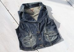 "vintage blue denim gilet fabric: 98% cotton, 2% elastane condition: excellent size: tag I-44,fits size L bust: 39\" waist: 33\" length: 18,5\"" Denim Gilet, Pretty Clothing, 80s Style, Vest Outfits, 80s Fashion, Western Outfits, Denim Vest, Womens Vest, Size Tag