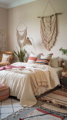 Cozy Bedrooms to Make You Want to Stay In