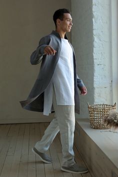 Men's trench - 100% Linen - Sustainable fashion
.
.
#menslinencardigan #Linenjacket  #menslinencardigan #menslinenjacket #linenoutfit #elegantcardigan #summercardigan #greycardigan #mensfshion #linencoat #summerfashion #ethicalfashion #giftforhim Gay Clothes, Dark Grey Cardigan, Mens Linen Jackets, Linen Trench Coat, Mens Linen Outfits, Men Fashion 2020, Jacket For Man, Men Linen Shirt