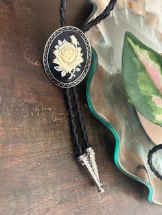 White and Black Rose Bolo Tie Western Style Gifts for Her Cabochon Leather Cowboy Necktie Accessories Cowgirl Cord Necklace Tattoo Flower - Etsy Black Suit Bolo Tie, Western Gothic Fashion, Cowboy Necktie, Goth Girl Aesthetic, Gothic Western, Necklace Tattoo, Western Gothic, Cowboy Life, Country Rings