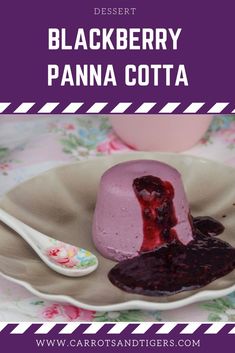 Recipe for Blackberry Panna Cotta served with a thick Blackberry sauce Pana Cotta Recipe, Blackberry Dessert, Easy Puddings, Panna Cotta Recipe, Impressive Recipes, Sweet Treats Recipes, Italian Dinner, Creamy Desserts, Summer Dessert