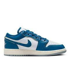 Grade School Jordan 1 Low SE White/Industrial Blue Size: 6.5.  Gender: unisex.  Age Group: adult. Jordan Retro 1 Low, School Air, Jordan True Flight, Air Jordan Retro 1, Industrial Blue, White Industrial, Jordan Retro 1, Shoes Teen, Air Jordan Retro