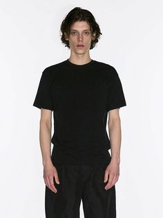 This is a comfortable and casual t-shirt by Millo Archive that is made out of high quality and sturdy material. With distinctive mood of the design and comfortable wear, you can style it for your casual daily outfit.- Semi oversized silhouette- Basic U neckline t-shirt- Tentar and tumble processed fabric- Casual and comfortable mood Modern Black Crew Neck T-shirt, Modern Black Crew Neck Top, Modern Black Short Sleeve Tops, Minimalist Relaxed Fit T-shirt, Modern Oversized Black Shirt, Basic Black T-shirt For Summer, Urban Relaxed Fit Crew Neck T-shirt, Modern Black T-shirt For Streetwear, Oversized Minimalist Crew Neck T-shirt