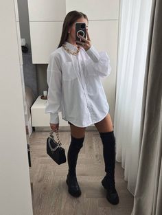 Aesthetic Look, Lookbook Outfits, Winter Fashion Outfits, Thigh High Boots, Look Chic, Outfits Casuales, Thigh High