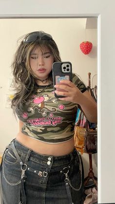 #BEAUTY, #RELATIONSHIPS #Fashion #Animals #Outfits #Winter Outfits #Animals Cute Outfits Thick Curvy Fashion, Plus Size 2000s Fashion, Mid Size Body Outfits, Mid Size Bodies, Cute Chubby Girl, Mid Size Aesthetic, Y2k Outfits Plus Size, Plus Size Body Types, Grunge Plus Size