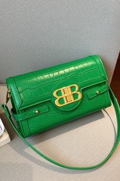 BB Purse - BIDA Boutique Green Rectangular Bag With Turn-lock Closure, Lock Style, Change Of Address, Gold Hardware, Sale Items, Vegan Leather, Shoulder Strap, Vintage Items, Boutique