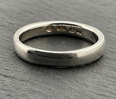 Vintage Sterling Silver Stacker Spacer Band Ring, UK Size N1/2, US Size 6 3/4, EU Size 53 1/4, Stamped 925, Band Width 3.1 mm, Weight 3.00 Grams, Lovely Condition Sterling Silber, Vintage Sterling Silver, Band Ring, Band Rings, Jewelry Rings, Accessory Gift, United Kingdom, Stamp, Electronic Accessories