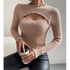 Trendy Ribbed Sweater For Party, Casual Ribbed Party Sweater, Casual Party Sweater With Ribbed Detail, Casual Ribbed Sweater For Parties, Casual Ribbed Sweater For Night Out, Spring Party Ribbed Sweater, Trendy Fitted Beige Sweater, Fitted Casual Sweater For Night Out, Fitted Beige Party Sweater