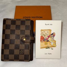 Damier Ebene Agenda In Excellent Condition. Only Call Out Is A Tiny Spot Of Tarnish On The Button. She Looks Like New! Date Code Is Ca0064. The Agenda Is Vintage From 2004. She Comes With A Brand New 2024 Lv Calendar (Diary) Set. Each Month Features Beautiful Art. Nib. Louis Vuitton Office, Louis Vuitton Planner, Calendar Diary, Office Calendar, Louis Vuitton Agenda, Damier Ebene, Beautiful Art, Louis Vuitton, Color