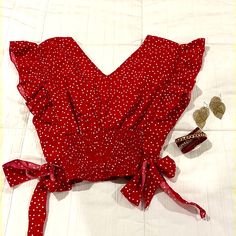 So Cute With Your High Waisted Jeans. Nwot Perfect For Spring Or Your Country Concert Fitted Summer Holiday Tops, Fitted V-neck Top For Holiday, Summer Party Polka Dot Tops, Red V-neck Top For Holiday, Patriotic Party, Country Concerts, Country Concert, Colorful Party, High Waisted Jeans