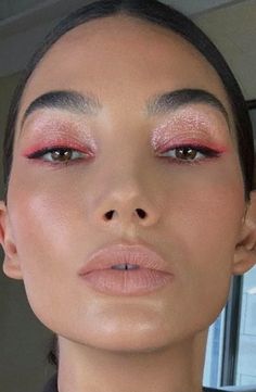 Colorful Eyeshadow Looks, Trucco Glam, Eye Makeup Styles, Make Up Inspiration, Celebrity Makeup Artist