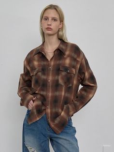 Composition : polyester 70% cotton 30%Country of Origin : Republic of Korea Classic Brown Long Sleeve Flannel Shirt, Brown Button-up Flannel Shirt For Fall, Western Brown Collared Tops, Western Style Brown Collared Top, Brown Button-up Shirt With Pockets, Western Style Brown Tops For Ranch, Classic Brown Shirt For Fall, Classic Brown Fall Shirt, Brown Western Shirt For Ranch