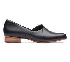 These leather loafers bring comfort and style together with flexible elastic gores and a curved topline for an easy slip-on fit. The OrthoLite footbed and Cushion Soft padding ensure all-day comfort. From Clarks Footwear. Mally Beauty, Mirror Man, Adaptive Clothing, Beauty Awards, Ankle Bracelets, Black Decor, Stacked Heel, Leather Loafers, Men Necklace