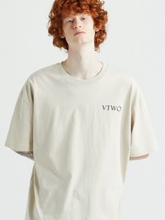 Editor's NotesV2's T-shirt is featuring overfit silhouette and is made of 100% cotton material.- Oversize fit- Pullover closure- Logo on it- Lightweight- Versatile itemMeasurements(in.)M/L- Shoulder: 23.22 / 24.01 in.- Chest: 24.80 / 25.59 in.- Armhole: 10.62 / 11.02 in.- Sleeve: 8.66 / 9.05 in.- Hem: 25.19 /. 25.98 in.- Total length: 27.95 / 28.34 in.Model infoMan - Height: 6'10 Fitting size LWoman - Height: 5'67 Fitting size MComposition & Care- 100% Cotton- Please check the care labe Half Sleeve, Oversized Fits, Half Sleeves, Cotton Material, Top Outfits, Mens Outfits, ? Logo, T Shirt, Clothes