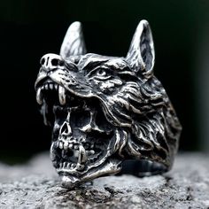 Stainless Steel Vampire Skull Wolf Ring For Men Biker Punk Nordic Amulet Jewelry Vampire Skull, Vampire Jewelry, Wolf Skull, Wolf Ring, Sophisticated Jewelry, Metal Skull, Gothic Skull, Ring Pictures, Ring For Men