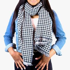 Time And Tru Women's Black And White Houndstooth Blanket Scarf New With Tags. Smoke-Free Home. Pretty And Warm Houndstooth Blanket Scarf With Fringe Detail. Houndstooth Blanket, Black Floral Kimono, Houndstooth Scarf, Scarf With Fringe, Animal Print Scarf, Plaid Blanket Scarf, Leopard Print Scarf, Loop Scarf, Oversize Fashion