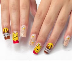 Pooh Nails, Shower Nails, Pooh Shirt, Subtle Nail Art, Character Nails, Disney Inspired Nails, Disney Acrylic Nails, Kutek Disney