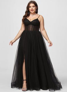 Plus Size Formal Dresses With Sleeves, Gala Dresses Plus Size, Black Masquerade Dress, Black Plus Size Wedding Dress, Formal Dresses Curvy, Masquerade Ball Dresses, Casual Prom Dresses