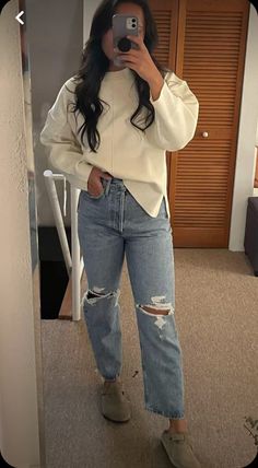 Clog Jeans Outfit, Outfit Ideas For Women Mid 20s, Concert Outfit Ideas Jack Harlow, Clogs In Winter Outfit, Casual Work Outfits Teacher Schools, Outfits For Winter In California, Work Day Outfits Casual, Business Casual Outfits For Women Size 8, Mid 20s Fashion Outfits Plus Size