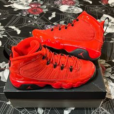 Brand New In Box, Og All. 100% Authentic. - Ds 2022 Nike Air Jordan 9 Retro (Gs) Chili Red/Black Size 7y Sneakers Extremely Rare. * The Air Jordan 9 Retro Chile Red (Gs) For Grade Schoolers For Grade Schoolers Delivers A Fiery Colorway Of The Vintage 1993 Silhouette In Big Kid Sizing. The Air Jordan 9 Retro Chile Red (Gs) For Grade Schoolers Upper Dons The Silhouette’s Signature Quilted Panels Along The Profiles, With Mudguards Boasting A Shiny Patent Leather Finish. Lace Loops And Tongue Labels Nike Jordan Red Shoes For Streetwear, Red Nike High-top Sneakers With Laces, Nike Jordan Shoes In Red With Boost Midsole, Nike Jordan Shoes In Red, Red Nike Jordan Shoes, Nike Custom Red Sneakers With Abzorb Midsole, Nike Jordan Shoes Red, Air Jordan 9 Retro, Pitch Dark