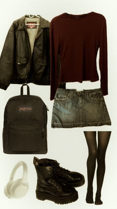 Ginger Snaps Inspired Outfits, Twin Peaks Aesthetic Fashion, Ginger Snaps Outfits, Yummy Starbucks Drinks, Outfits Inspired By Movies, Ginger Outfits, Sitcom Fashion, Fashion Outfit Ideas, Plus Size Fall Outfit