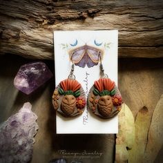 Clay Earrings. Handcrafted and One of a Kind. Lightweight Clay. Artisan Jewelry. Handcrafted in Light Weight Clay.  ❤️ ❤️ ❤️ ❤️ ❤️ ❤️ ❤️ ❤️ ❤️ ❤️ ❤️ ❤️ ❤️ ❤️ TRaewyn Jewelry Clay & Gemstones pieces are created using the artists own special blend of clay  which uses a polymer clay base - this keeps the pieces lightweight and comfortable to wear. 🇩🇪 Postage to Germany - Unfortunately TRaewyn Jewelry is no longer able to ship to Germany. This is due to the new German Packaging Act. I apologise to Handmade Artisan Polymer Clay Jewelry, Handmade Artsy Collectible Jewelry, Handmade Collectible Artsy Jewelry, Artisan Polymer Clay Earrings, Artisan Adjustable Flower Earrings Gift, Artistic Polymer Clay Jewelry For Crafting, Artisan Flower Earrings For Pierced Ears As Gift, Artistic Handmade Flower Earrings, Handmade Artistic Flower Earrings